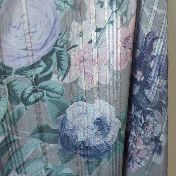 Torrid Flowy Floral Camisole - Picture 6 of 6